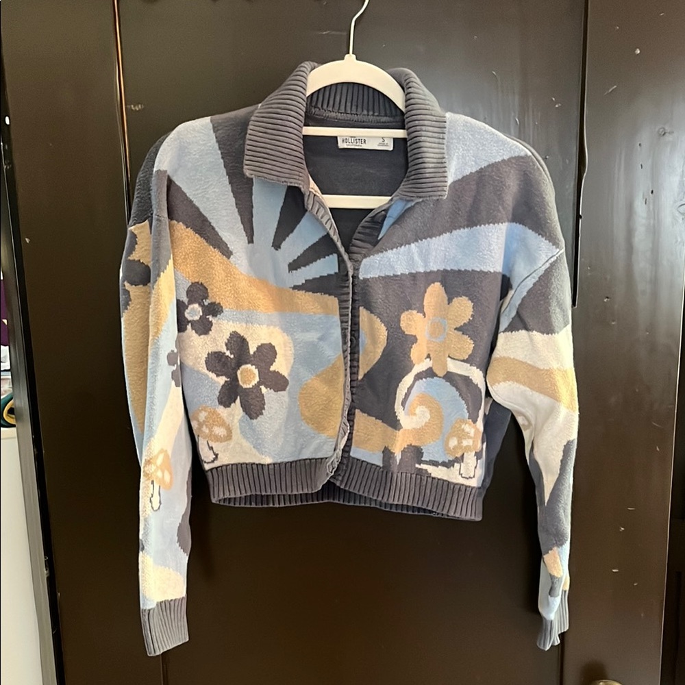 Hollister Multicolor Patterned Cardigan